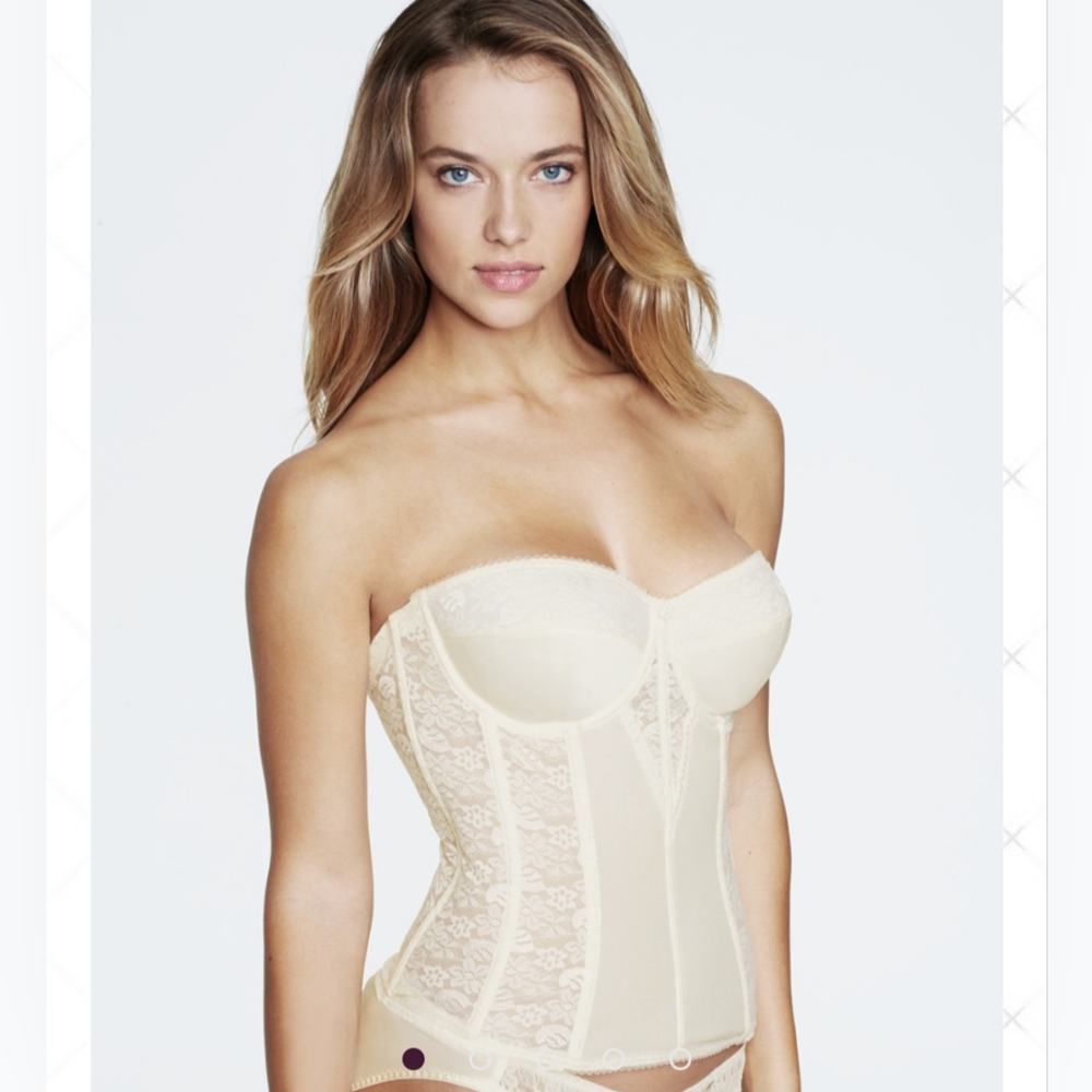 Dominique Cream Strapless Lace Corset